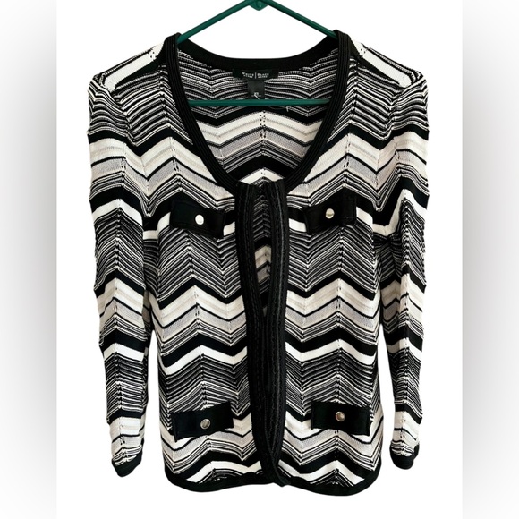 White House Black Market Sweaters - White House Black Market Chevron Cardigan